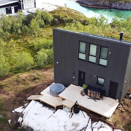 6 Person Holiday In